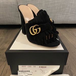 Gucci Marmont Fringed Suede Sandals (Black, IT 40.5)